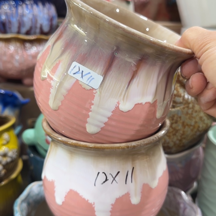 凑9块包邮，有孔，陶瓷花盆