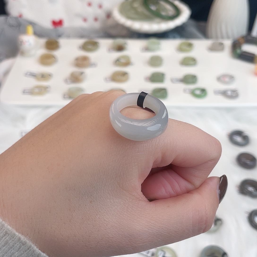 和田玉未镶嵌戒指U98烟灰馒头16.9不退换