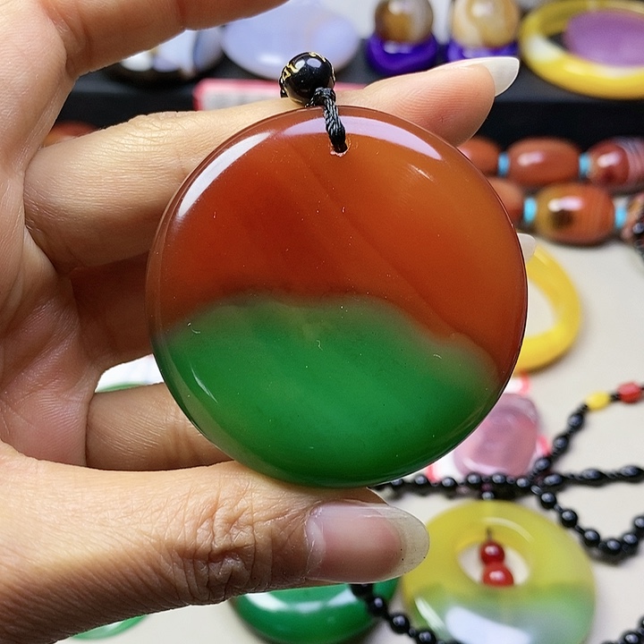 玛瑙/玉髓吊坠(不含链)未镶嵌拾****石