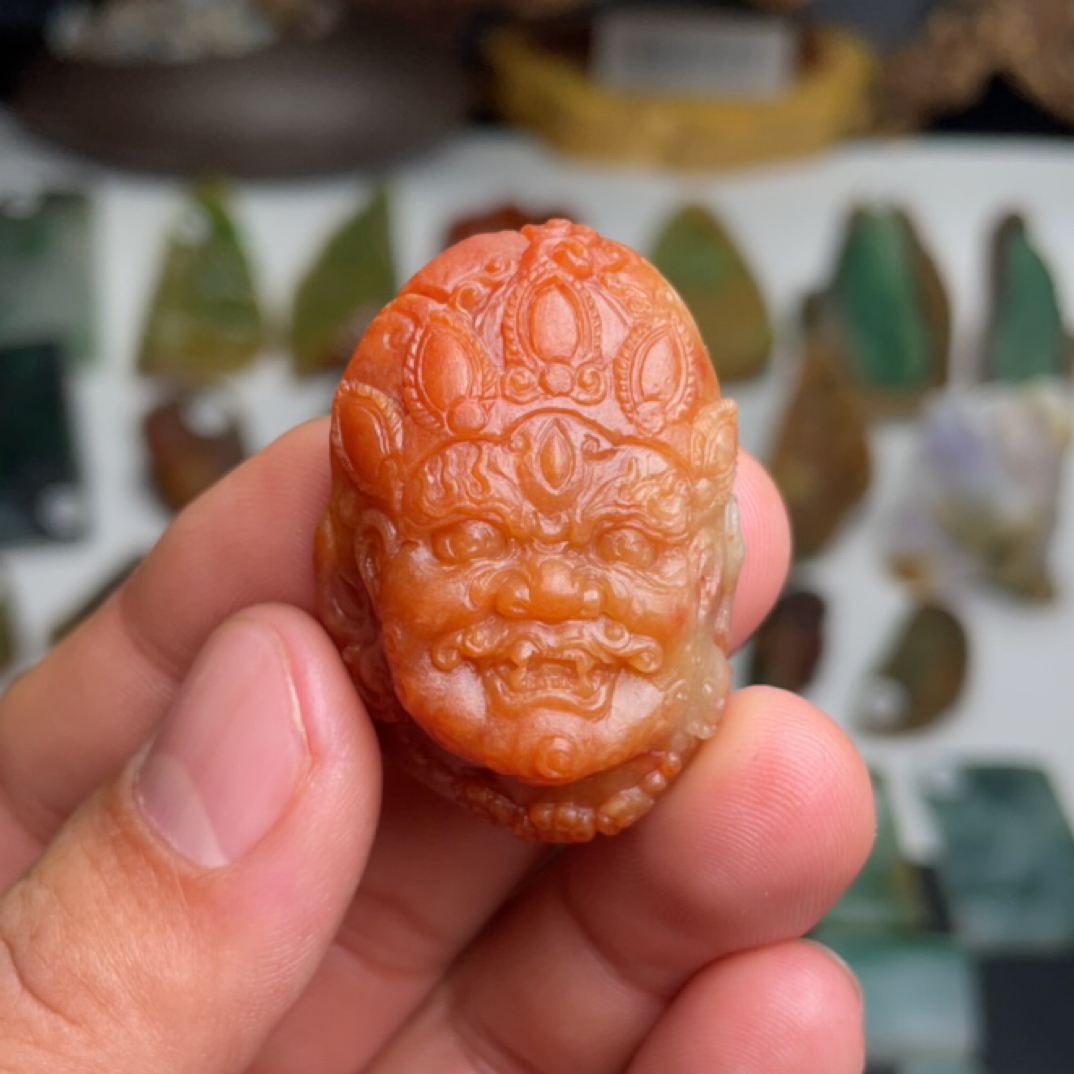 缅甸翡翠撒金红翡财神首