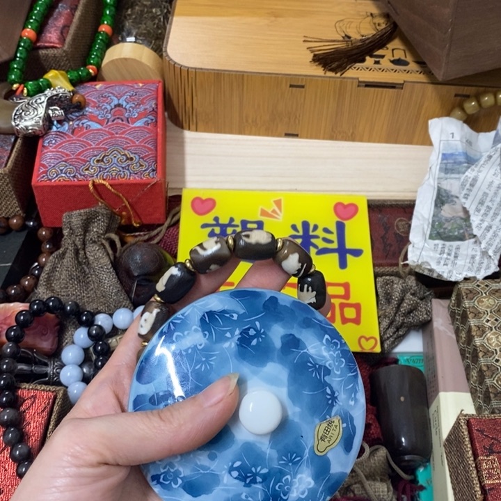 摆件中古工艺品一件