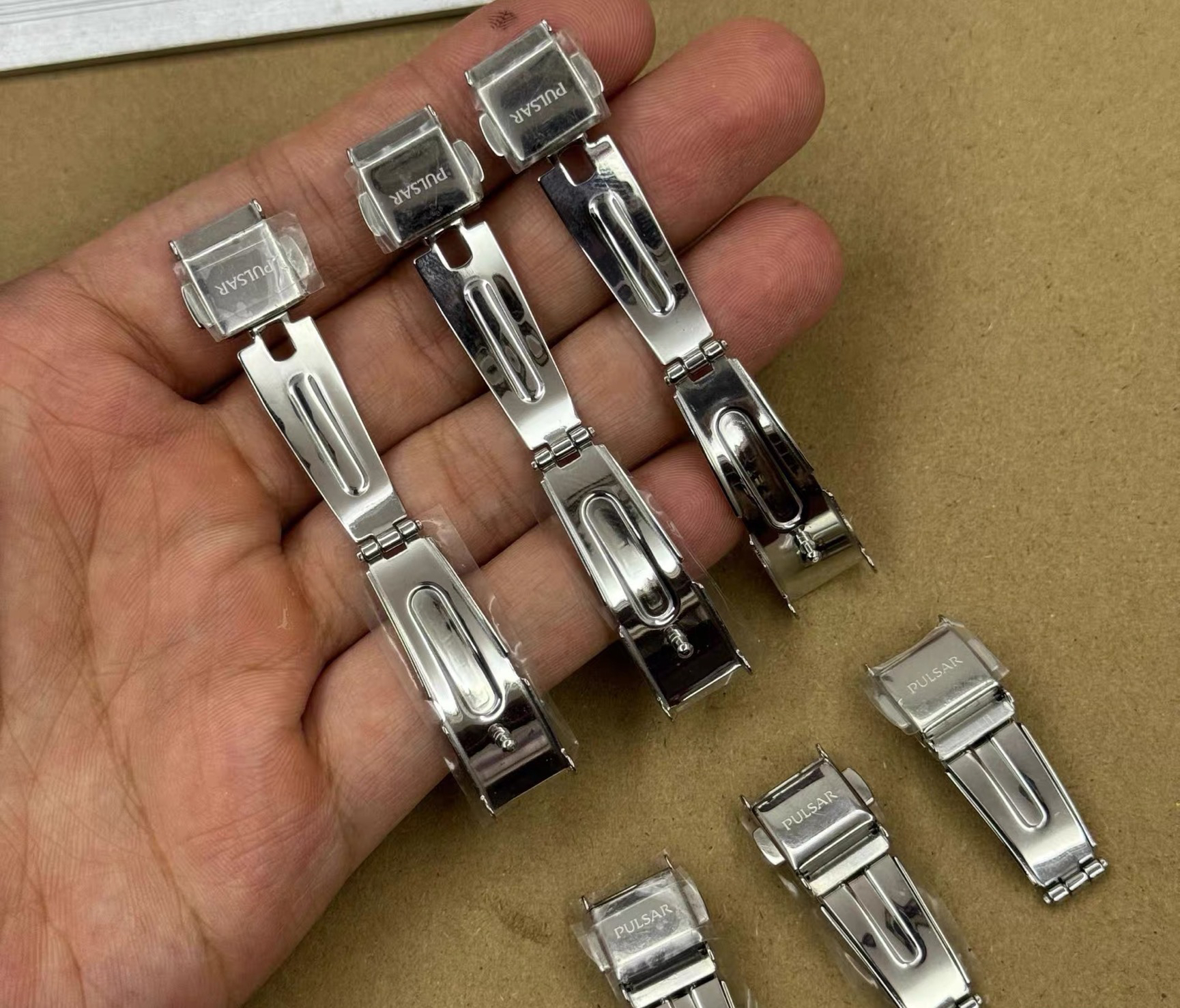 扣子男士休闲时尚轻奢高档百搭复古法式