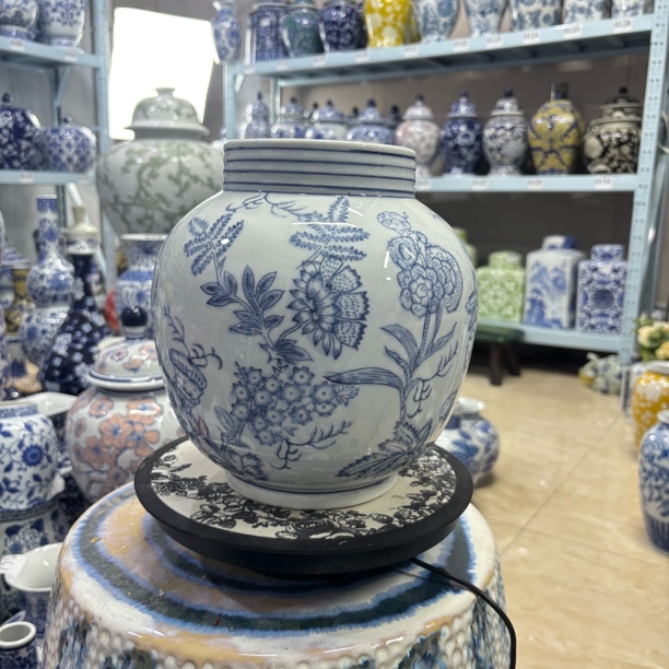 陶瓷大肚螺纹口花瓶高度21