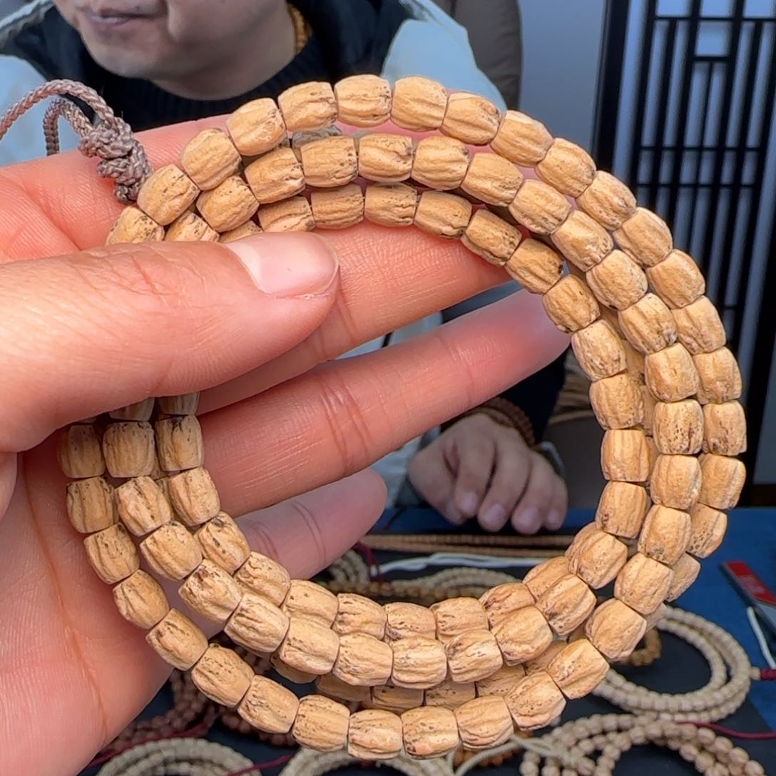 柏香籽/百香籽吊坠