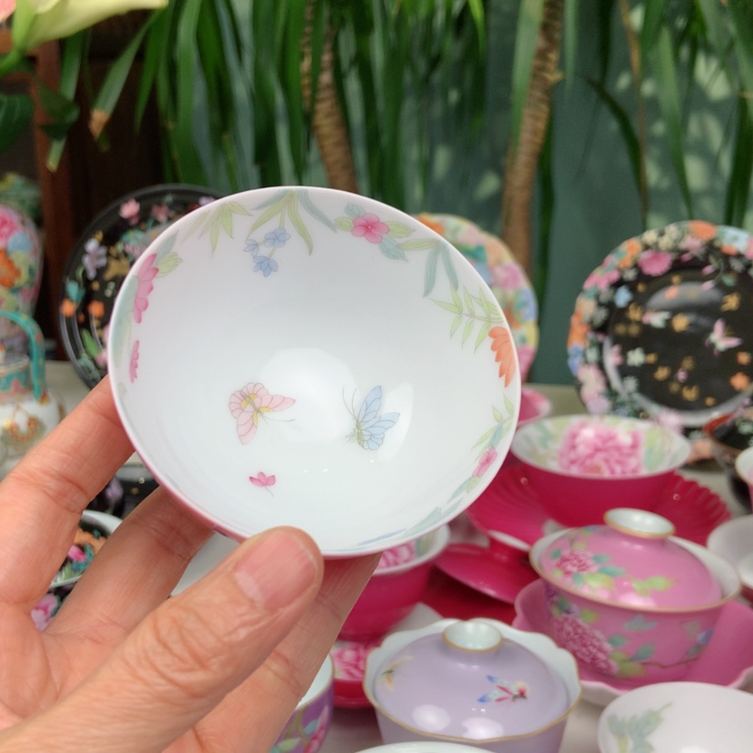 【闪购商品】胭脂红景德镇万花丛中