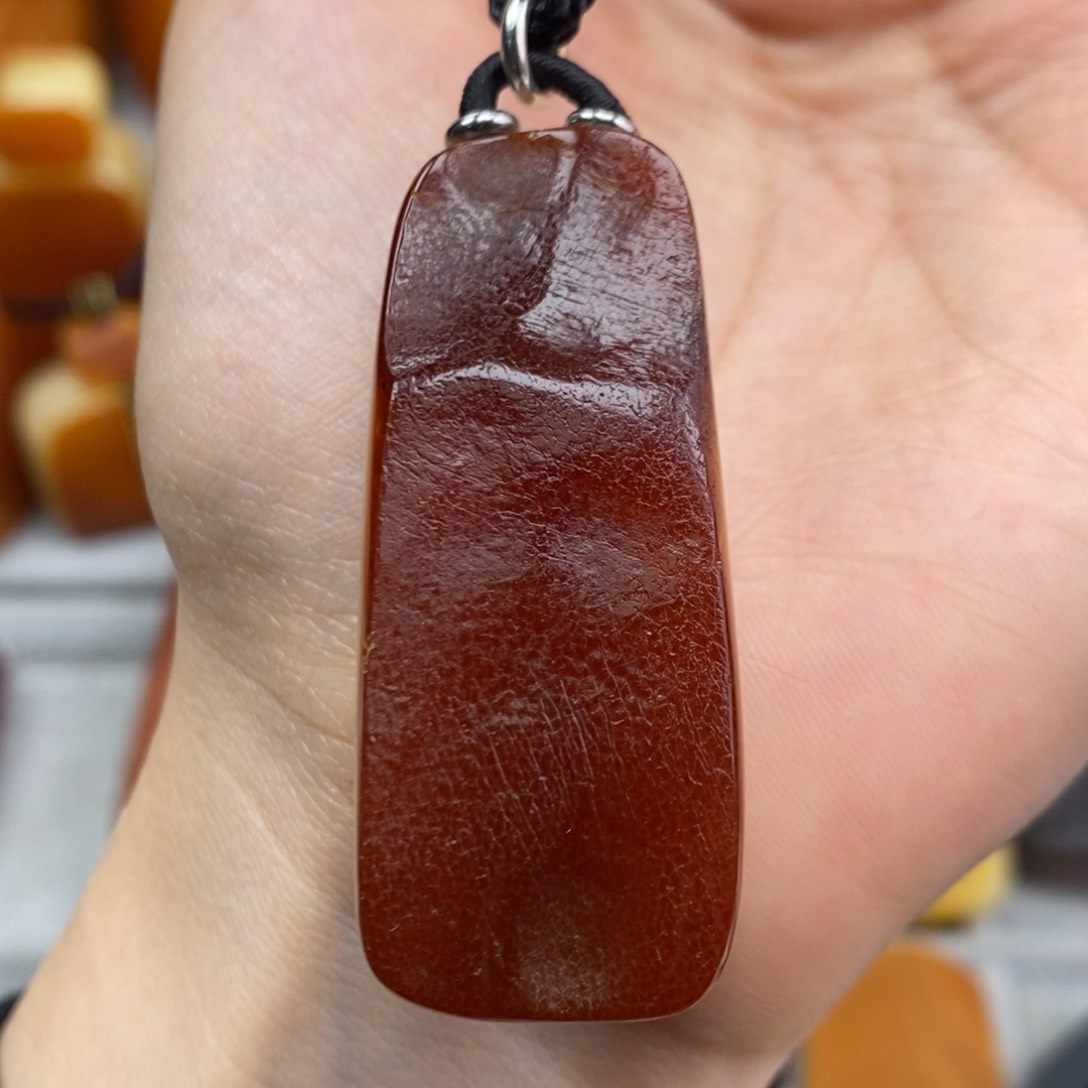 琥珀吊坠(赠链)未镶嵌