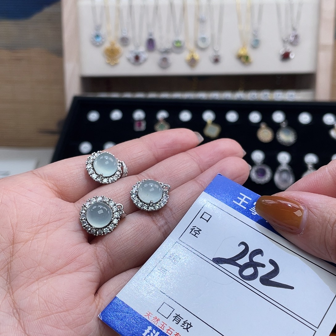 岫玉银S925镶嵌吊坠吊坠多样性，发一件