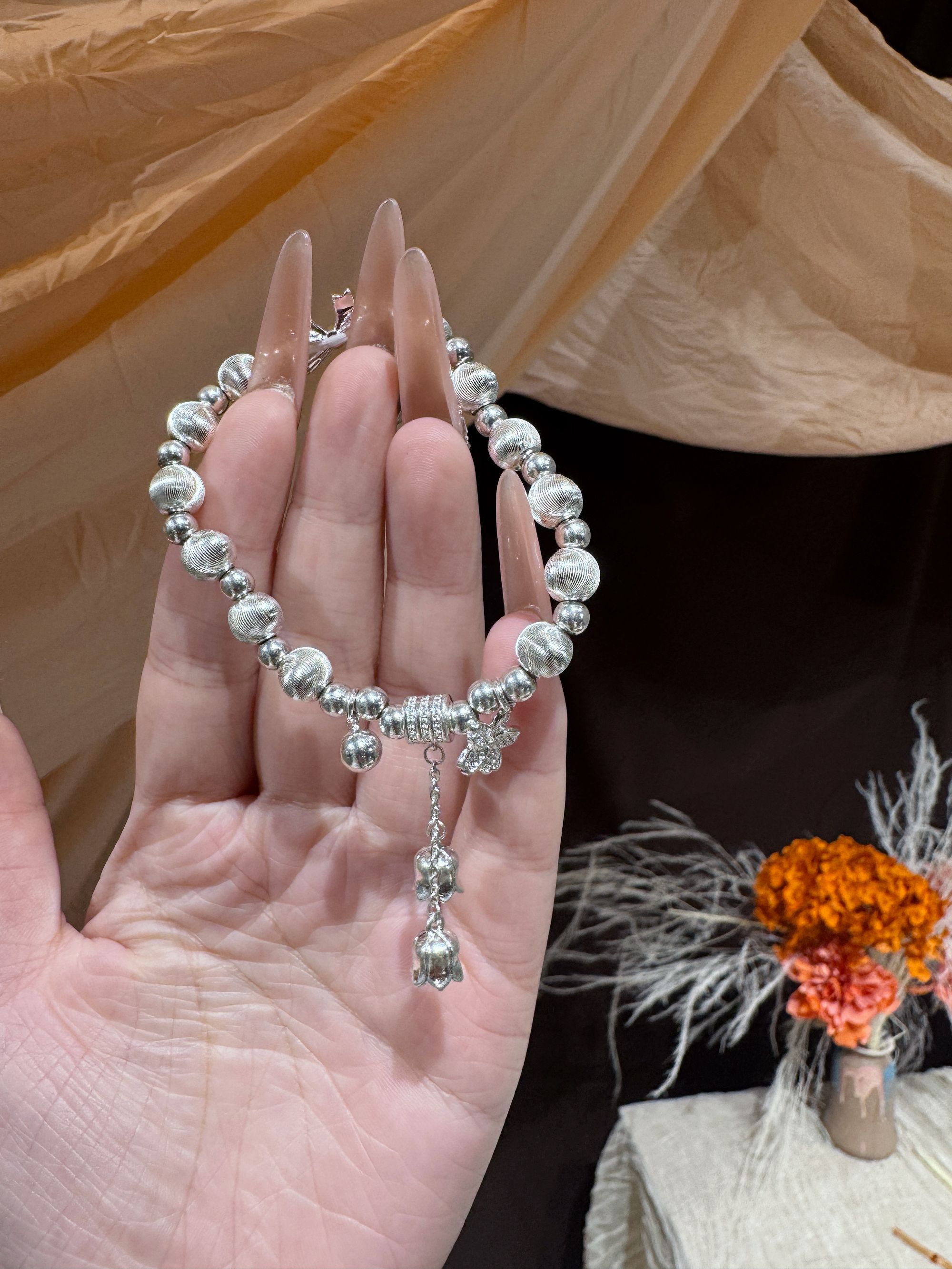 足银手链 素款女时尚手饰蝴蝶结原创设计甜美风银色珠宝光珠