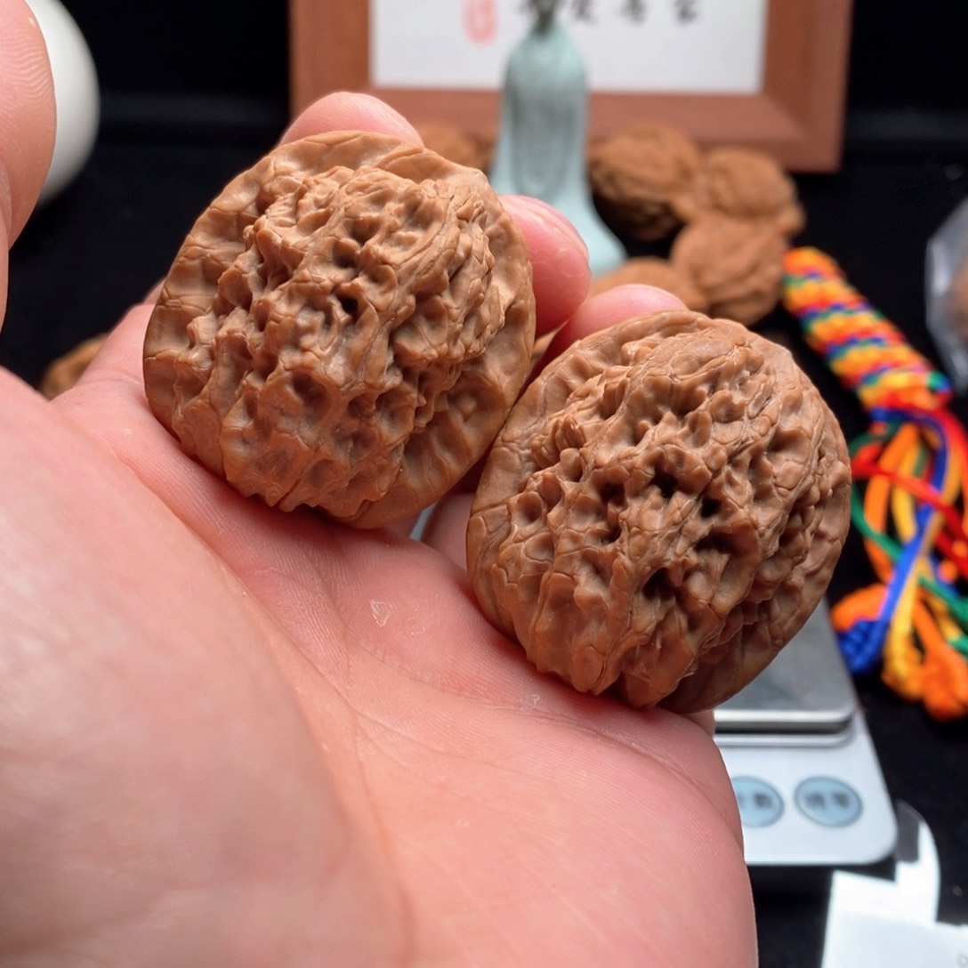 文玩核桃吊坠马老四38