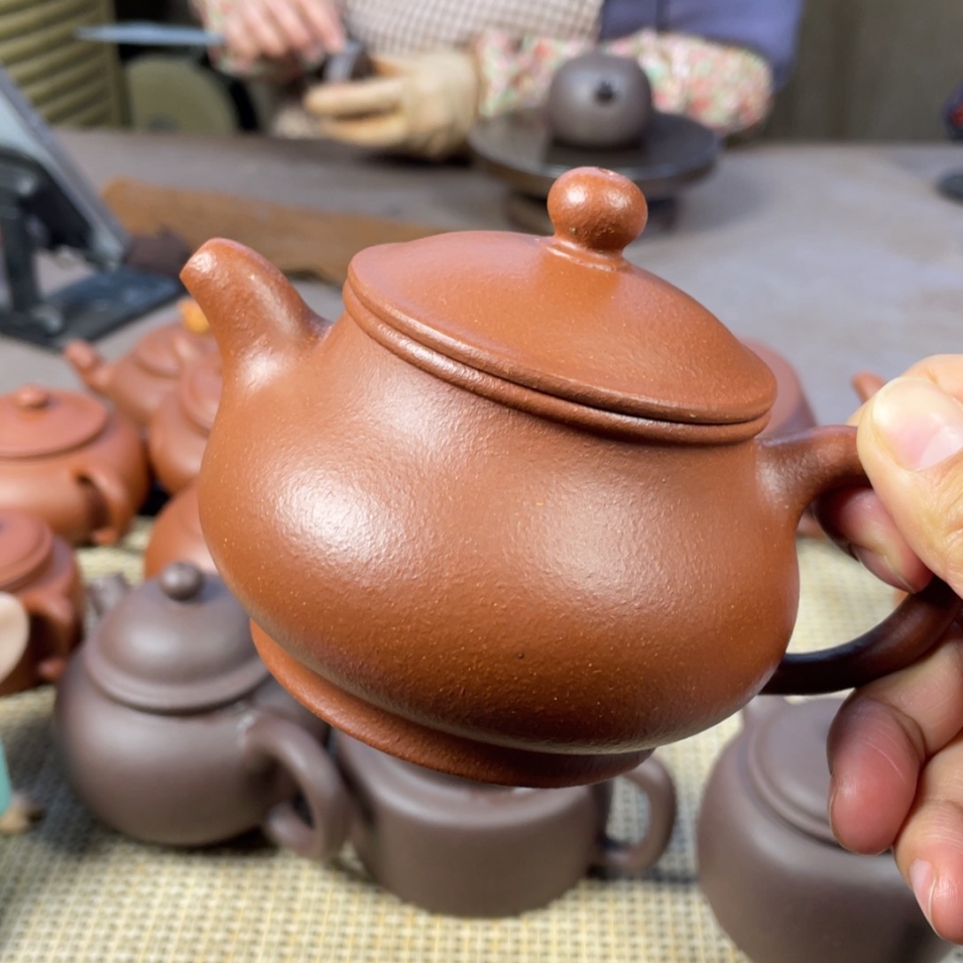紫砂茶壶浩****）宜兴紫砂