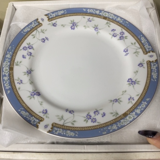 小***蛋金葡萄瓷器欢迎您