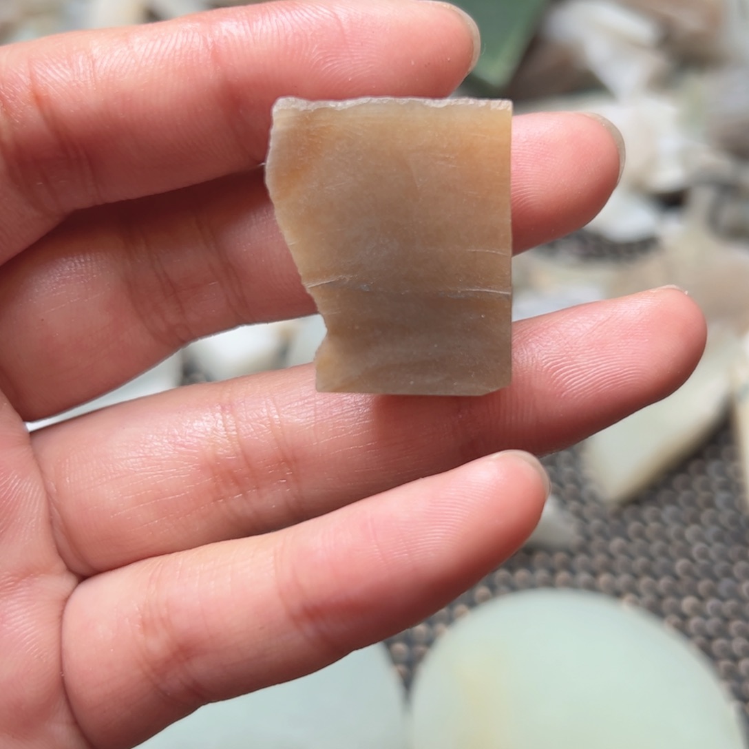 和田玉未镶嵌项链