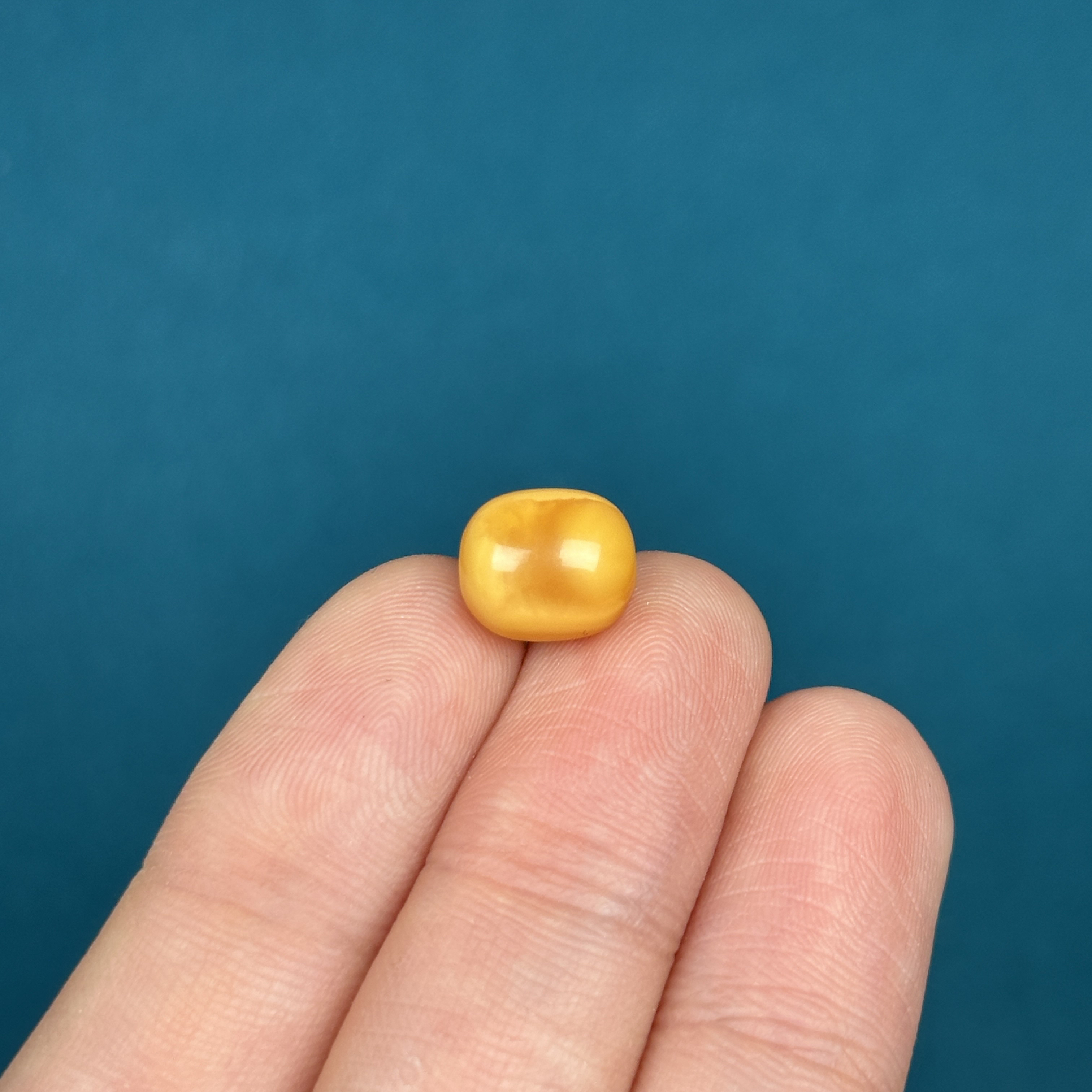 K2116天然原矿蜜蜡 鸡油红桶珠10.1*8.7mm 支持鉴定 假一罚十