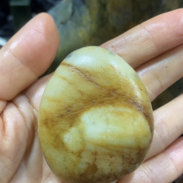 未镶嵌和田玉（糖玉）挂件