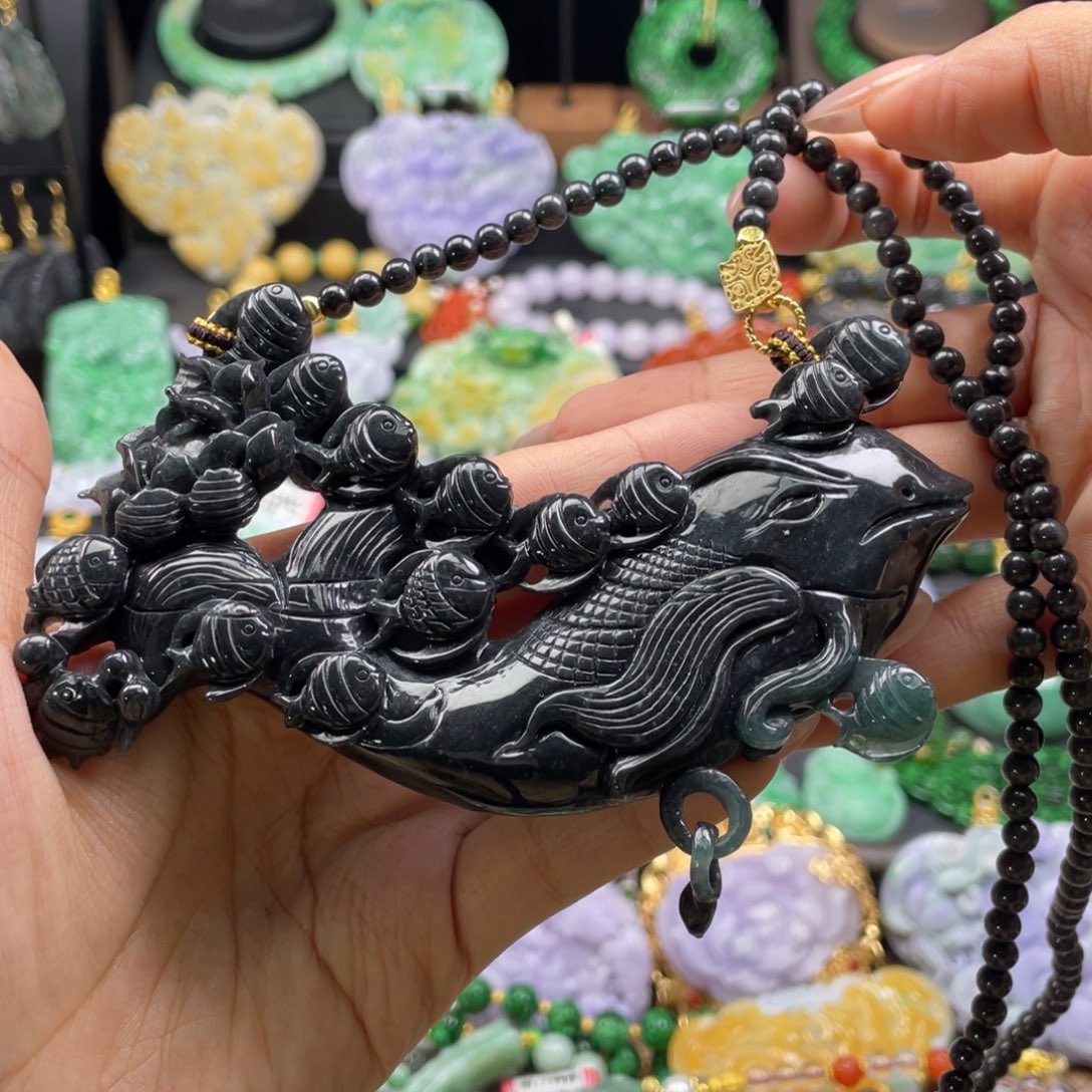 翡翠未镶嵌颈饰代编织