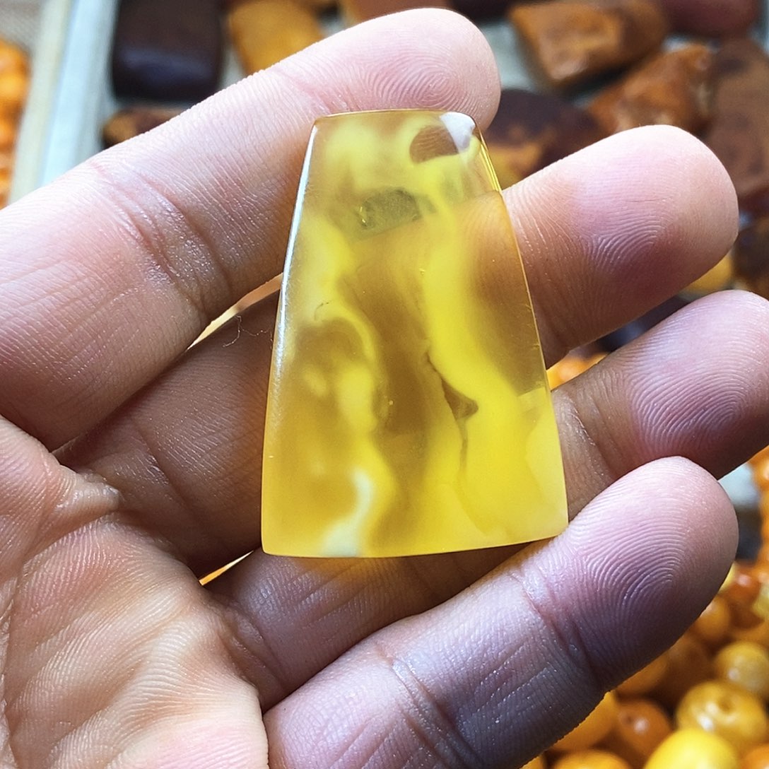 手链琥珀未镶嵌金白妖花切牌