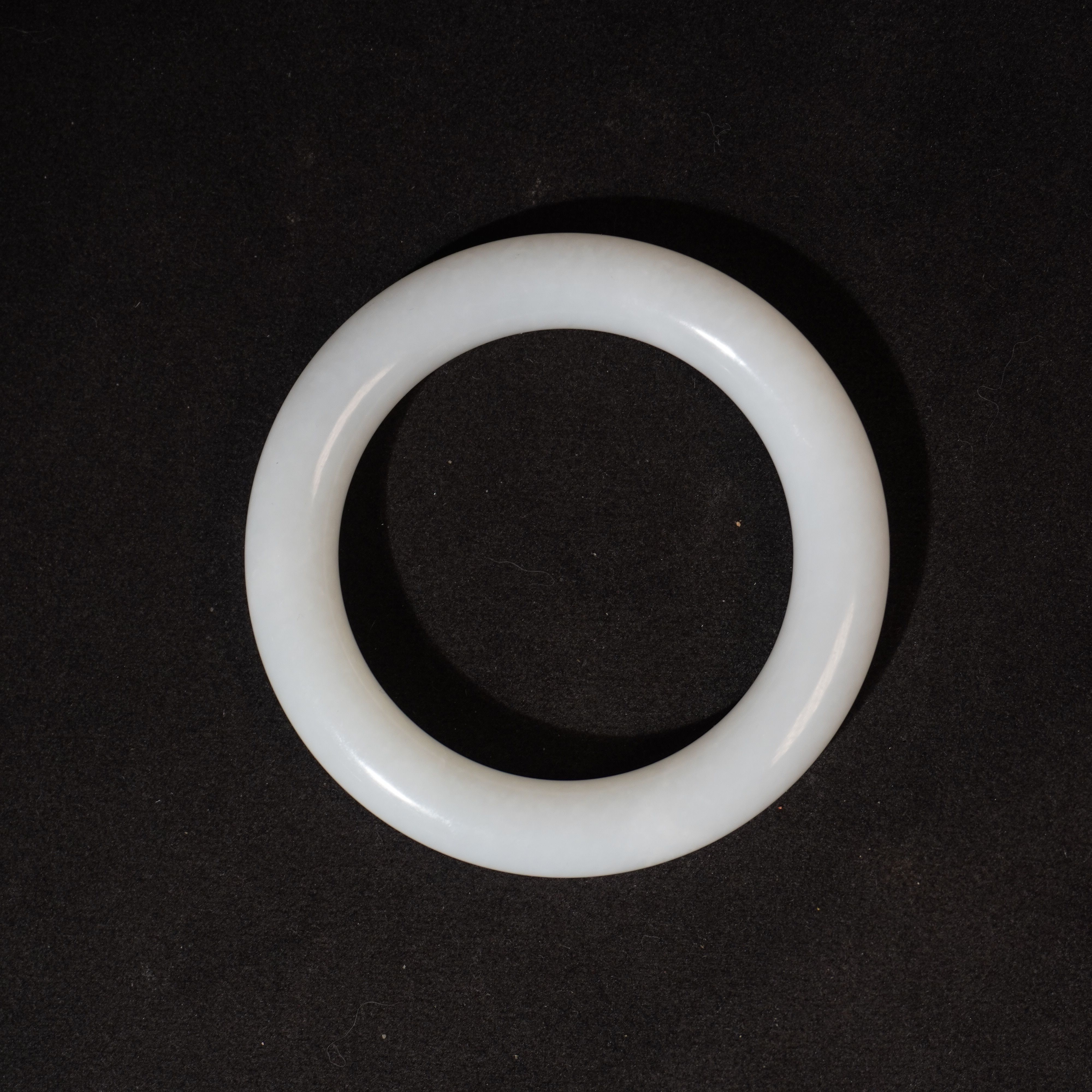 72G357   清  和田玉手镯