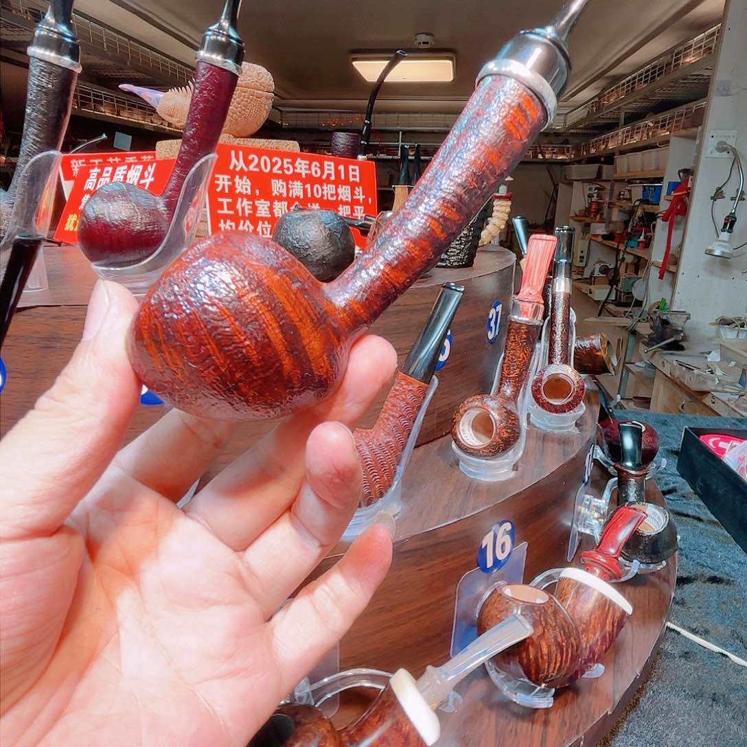 杨*洋焦耀烟斗一长杆橡果