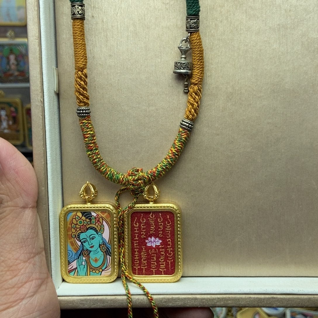 吊坠纯手绘绿妈妈五条双