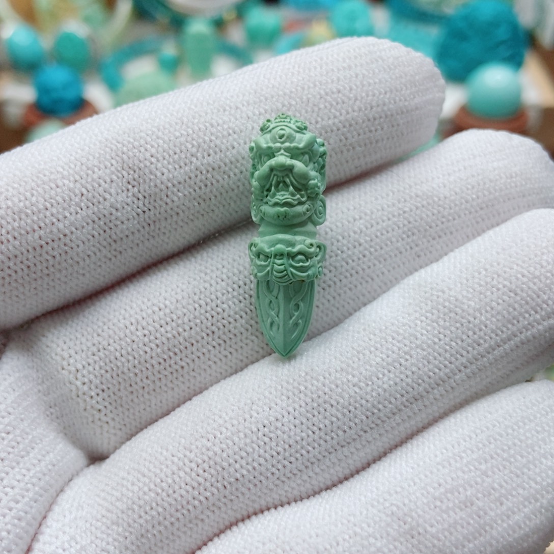 绿松石未镶嵌黑天金刚杵