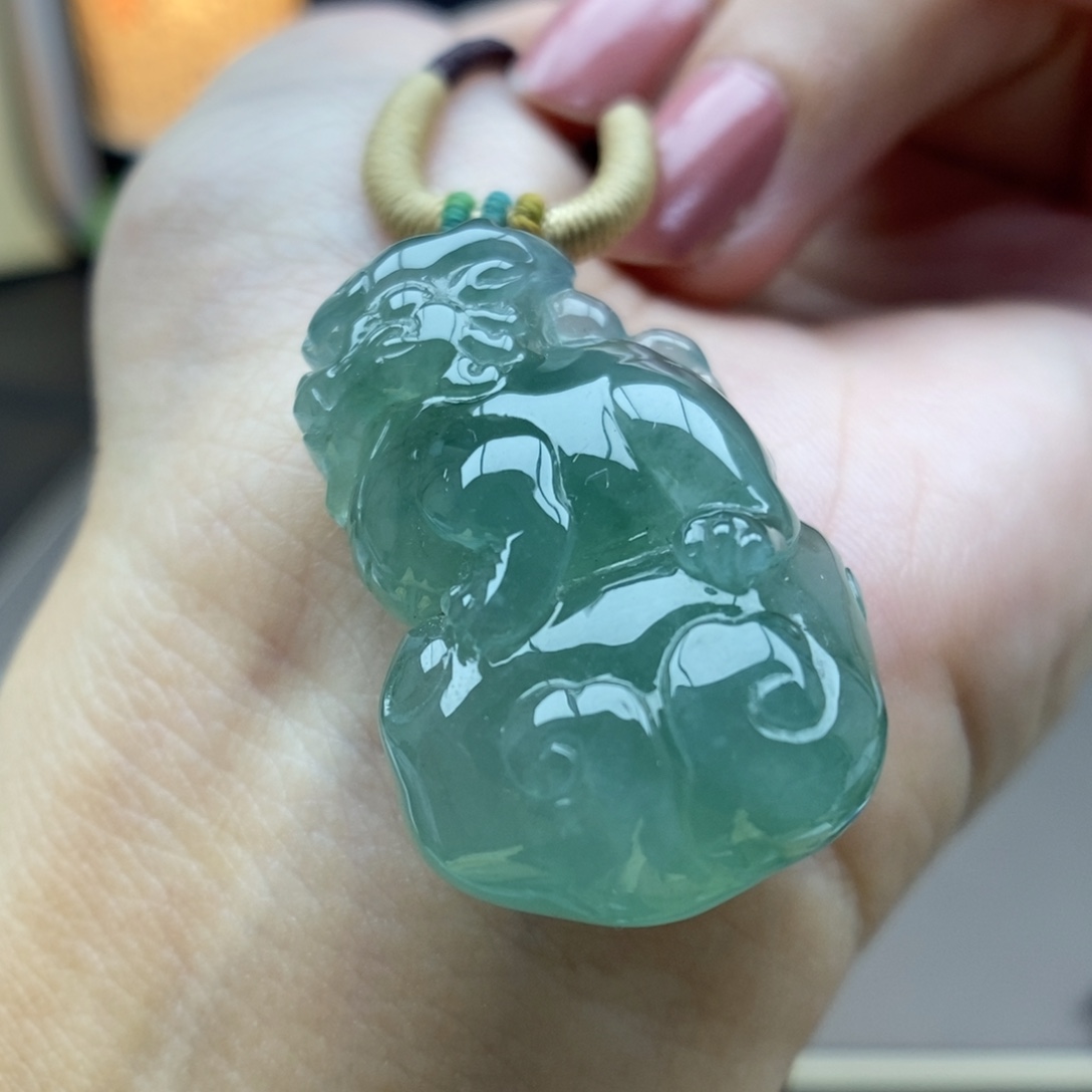 翡翠未镶嵌颈饰吊坠45