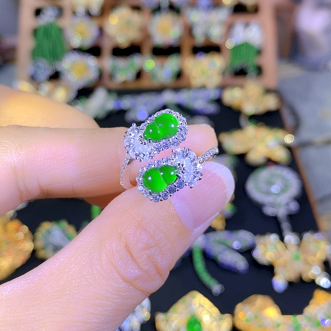 吊坠(不含链)银S925镶嵌翡翠