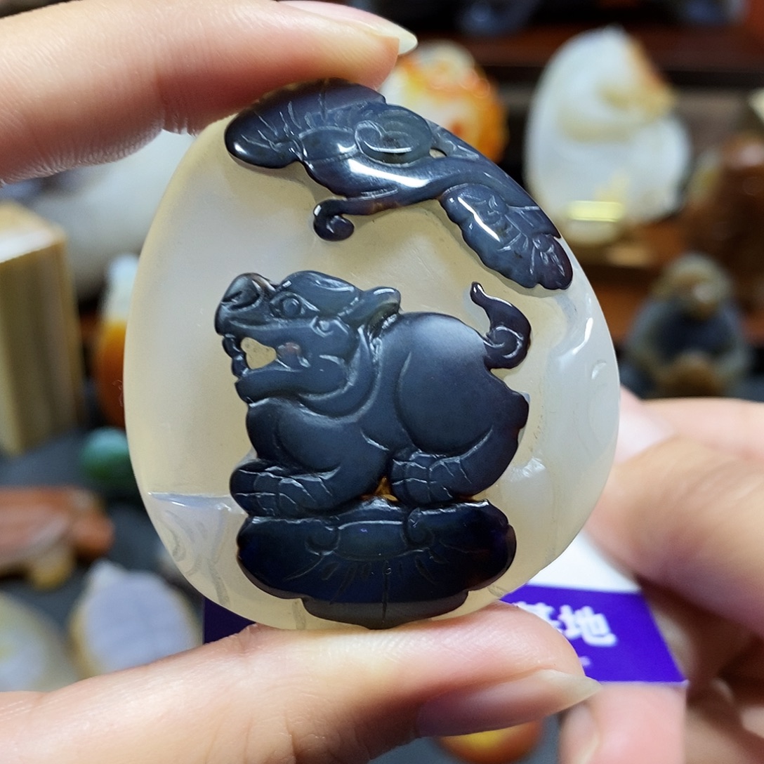 玛瑙/玉髓未镶嵌颈饰