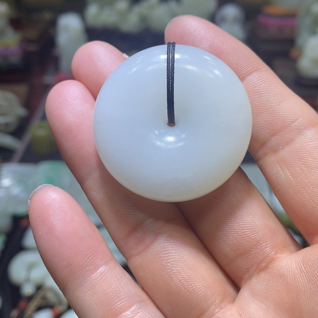 和田玉挂件未镶嵌八**俗