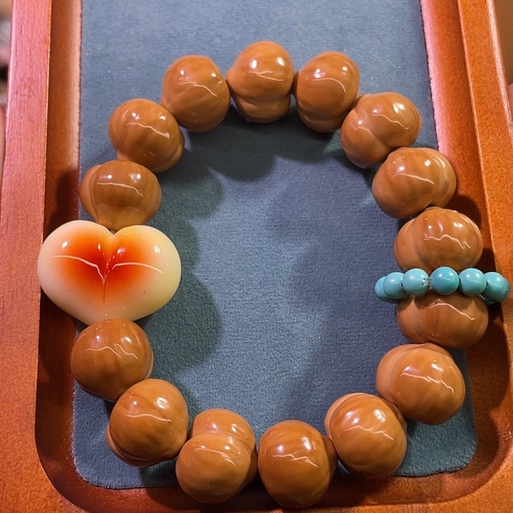 猴头核桃吊坠手工肌理屁桃卡15+红心款