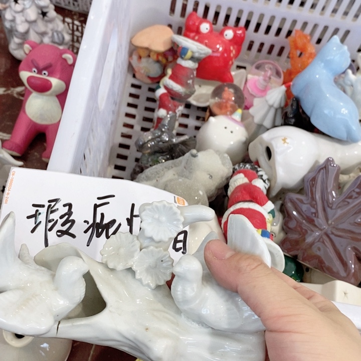 摆件陶瓷树脂材料