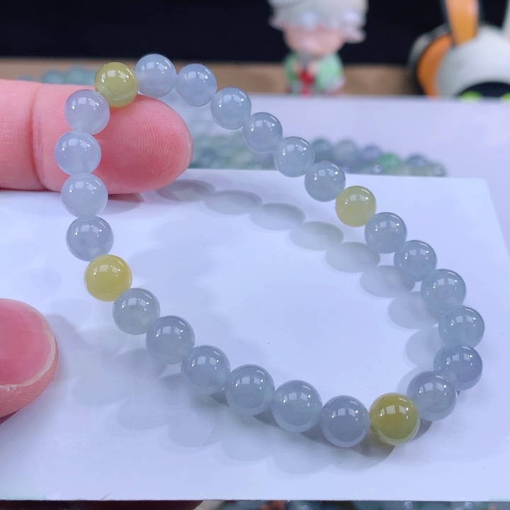 翡翠手链未镶嵌翡翠