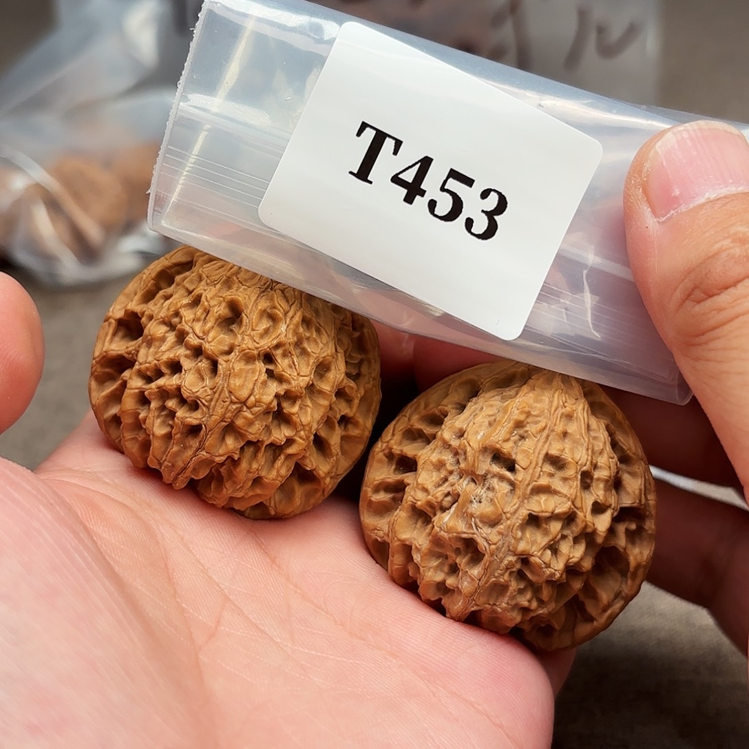 文玩核桃把件T453