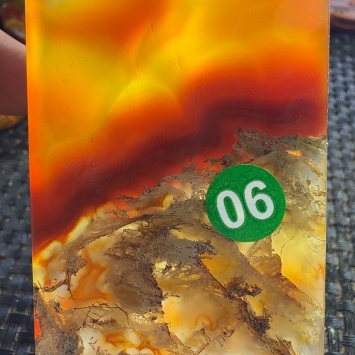 蓝***云玛瑙/玉髓未镶嵌颈饰