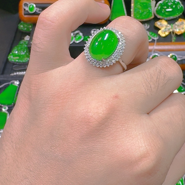 翡翠吊坠(赠链)银S925镶嵌重*翡翠