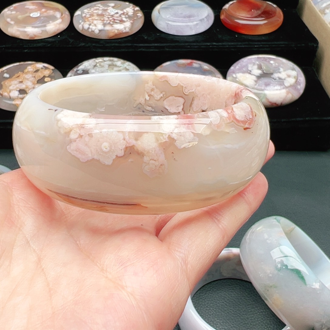 玛瑙/玉髓手镯未镶嵌第***序63