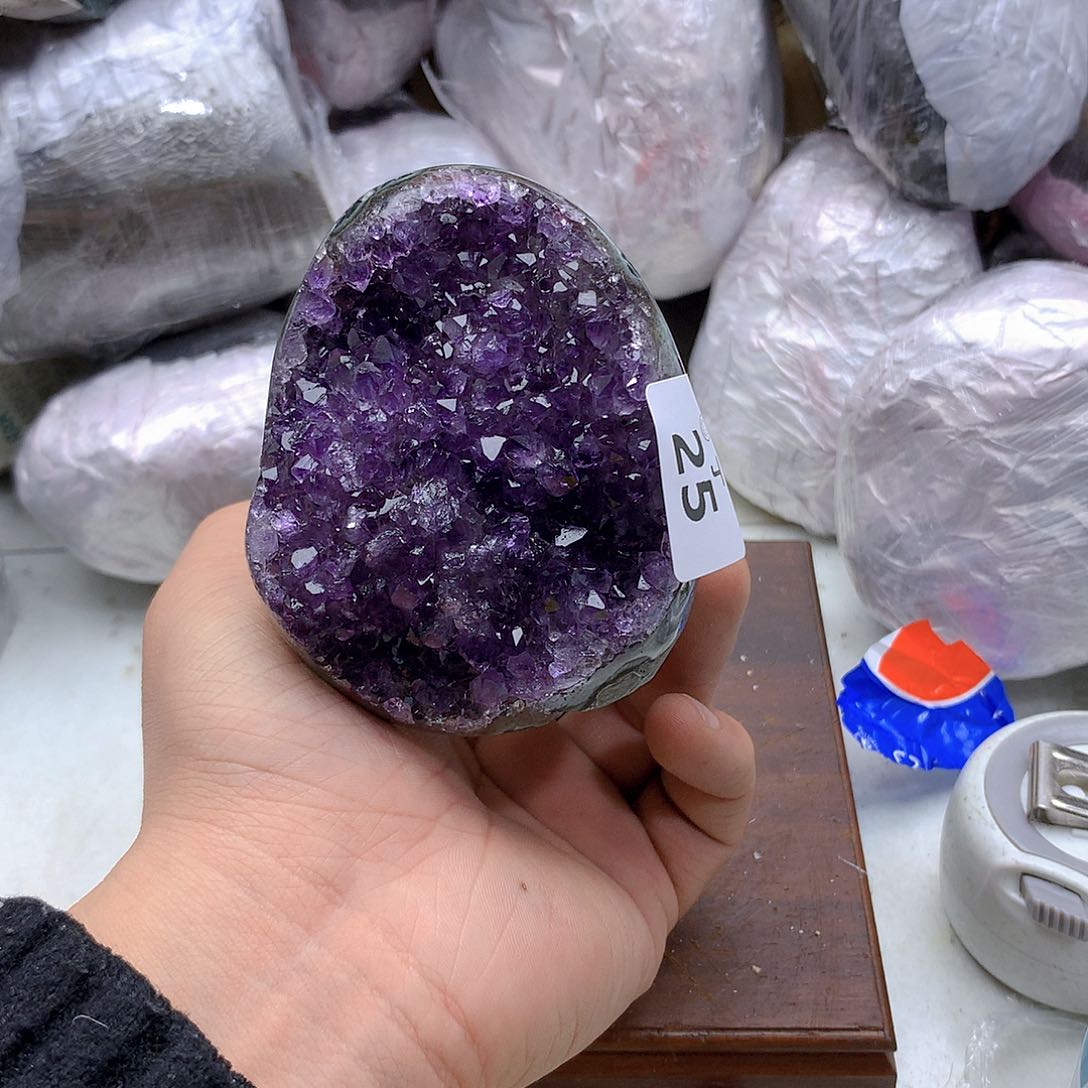 紫晶大型摆件（非配饰）未镶嵌