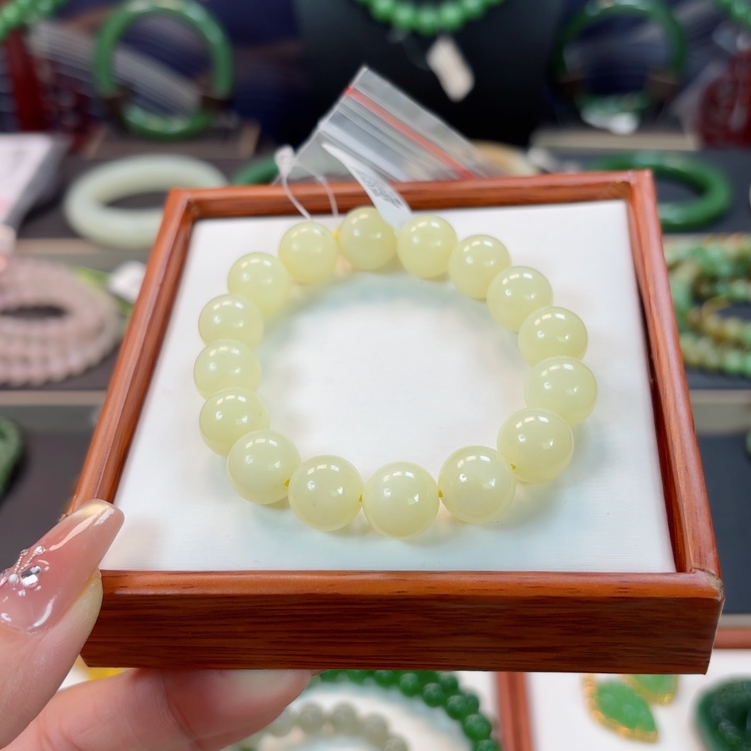 和田玉手链未镶嵌