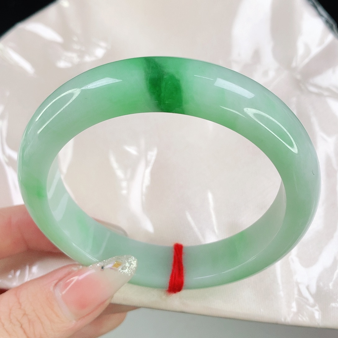 翡翠手镯未镶嵌1026翡翠