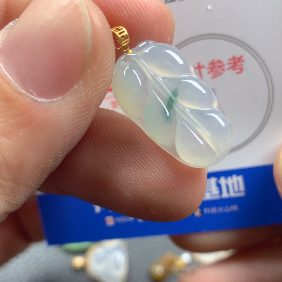 【闪购商品】翡翠颈饰18K金镶嵌翡翠