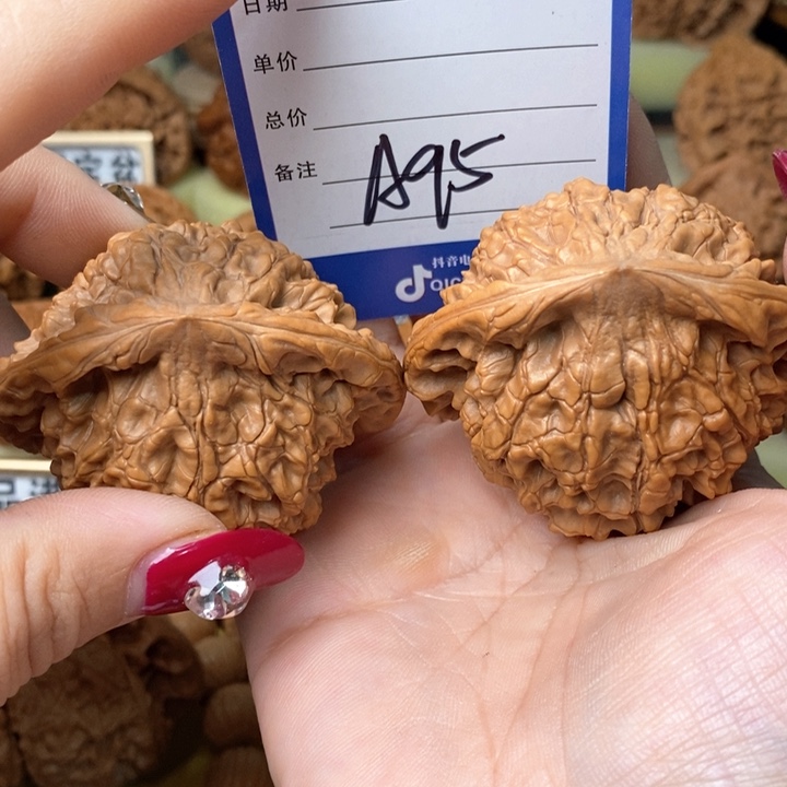 桃核吊坠风**摇大管帽大管帽