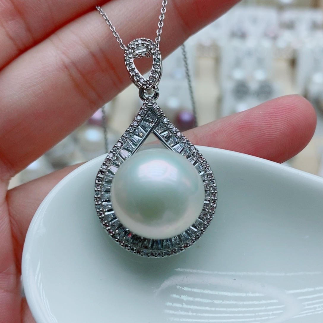 吊坠(赠链)未镶嵌淡水珍珠14.8mm