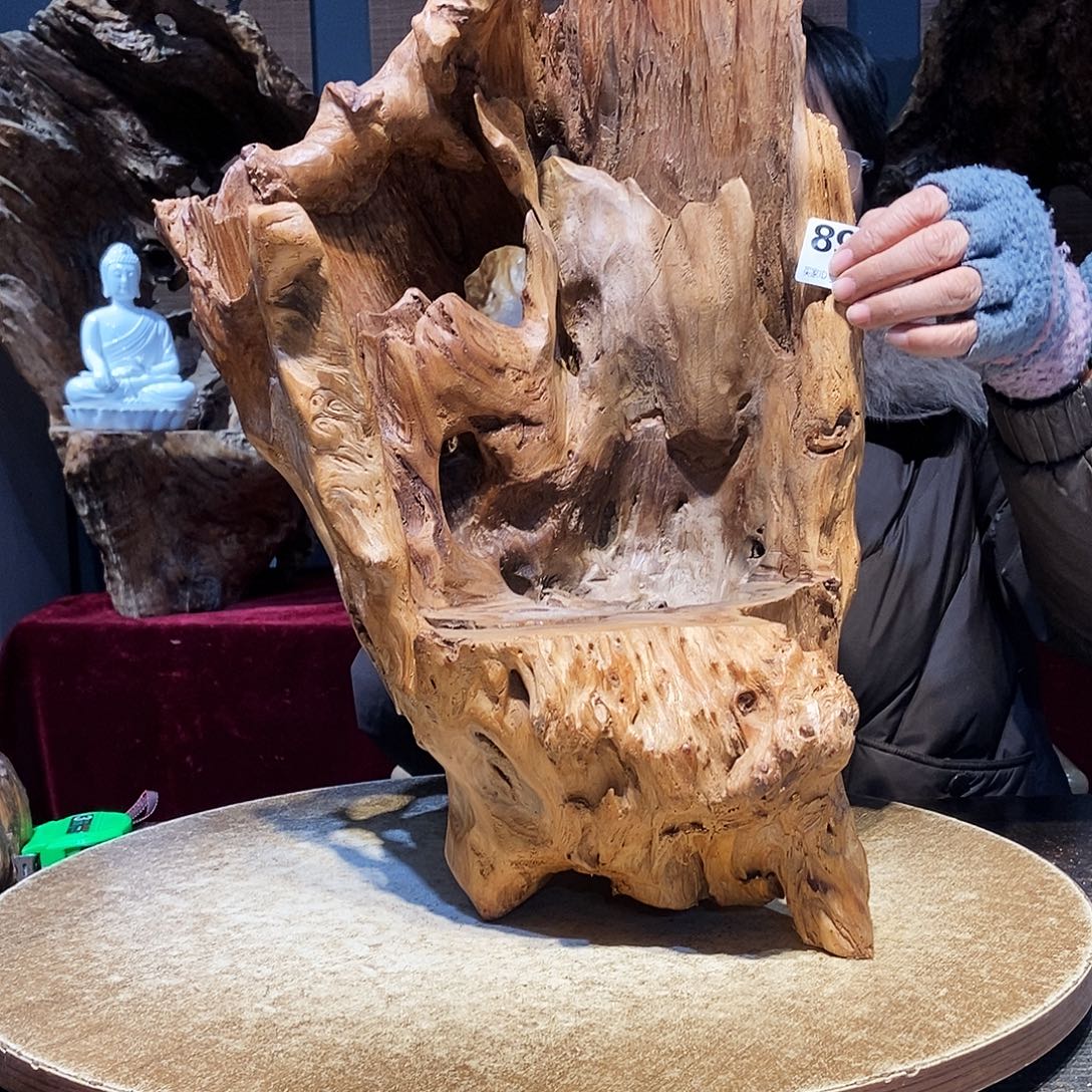 跃***山892。红杉根随行根艺