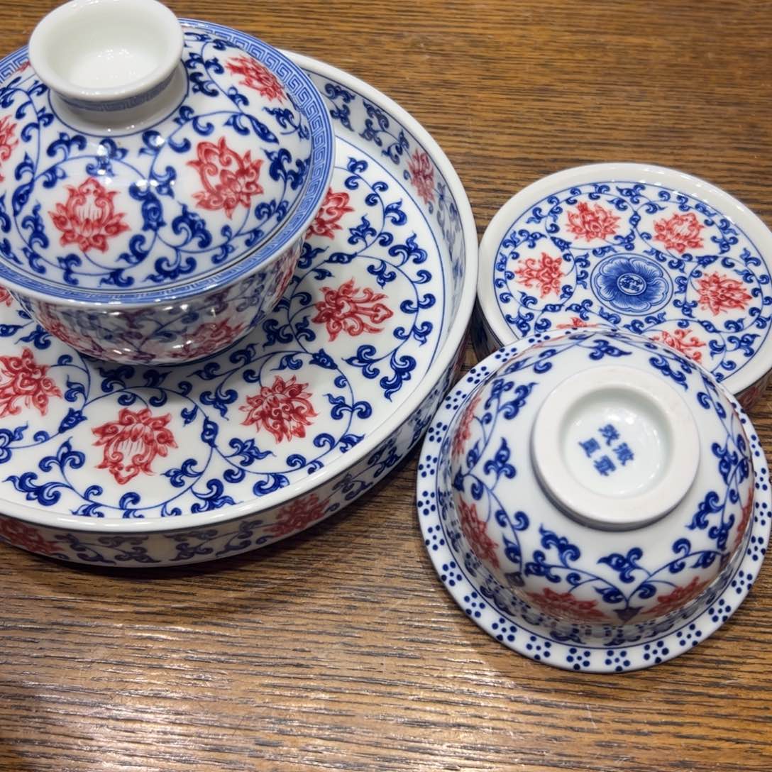 景德镇瓷器精品陈列展品