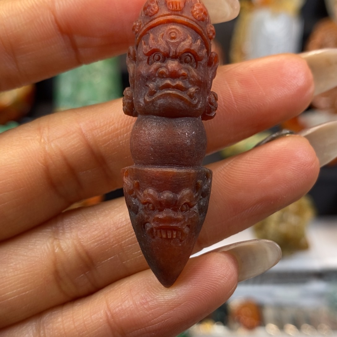 定制翡翠未镶嵌狗***号