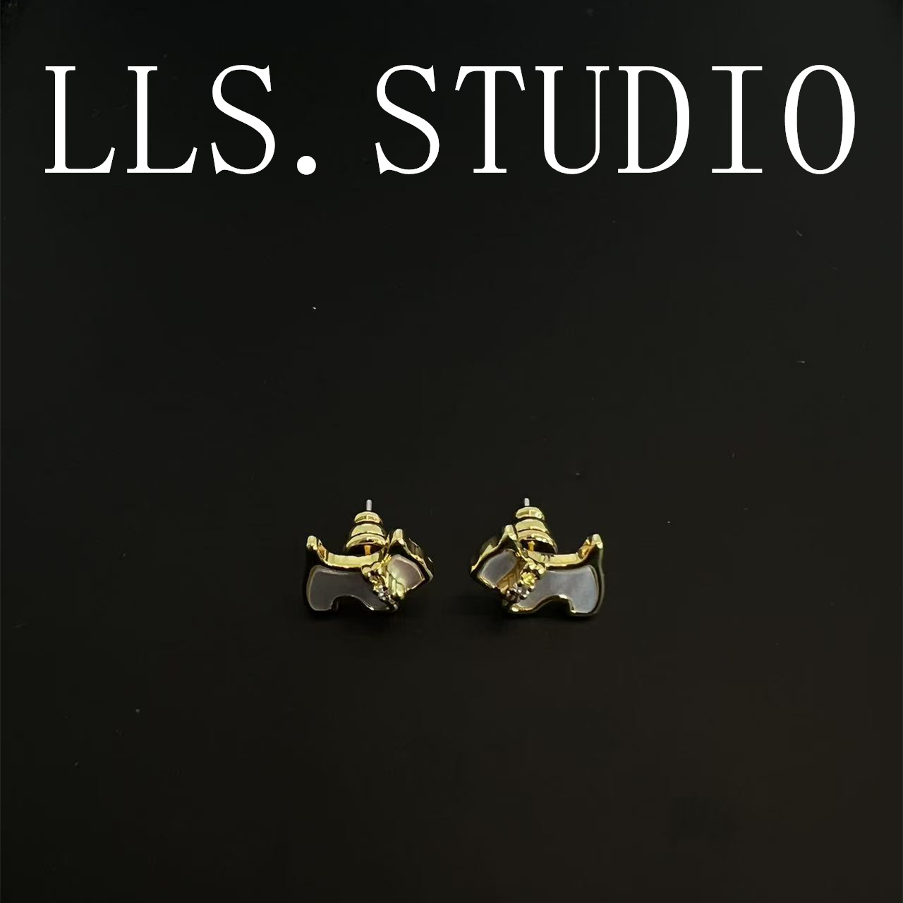 铜合金贝壳耳饰 蝴蝶结小狗 7106