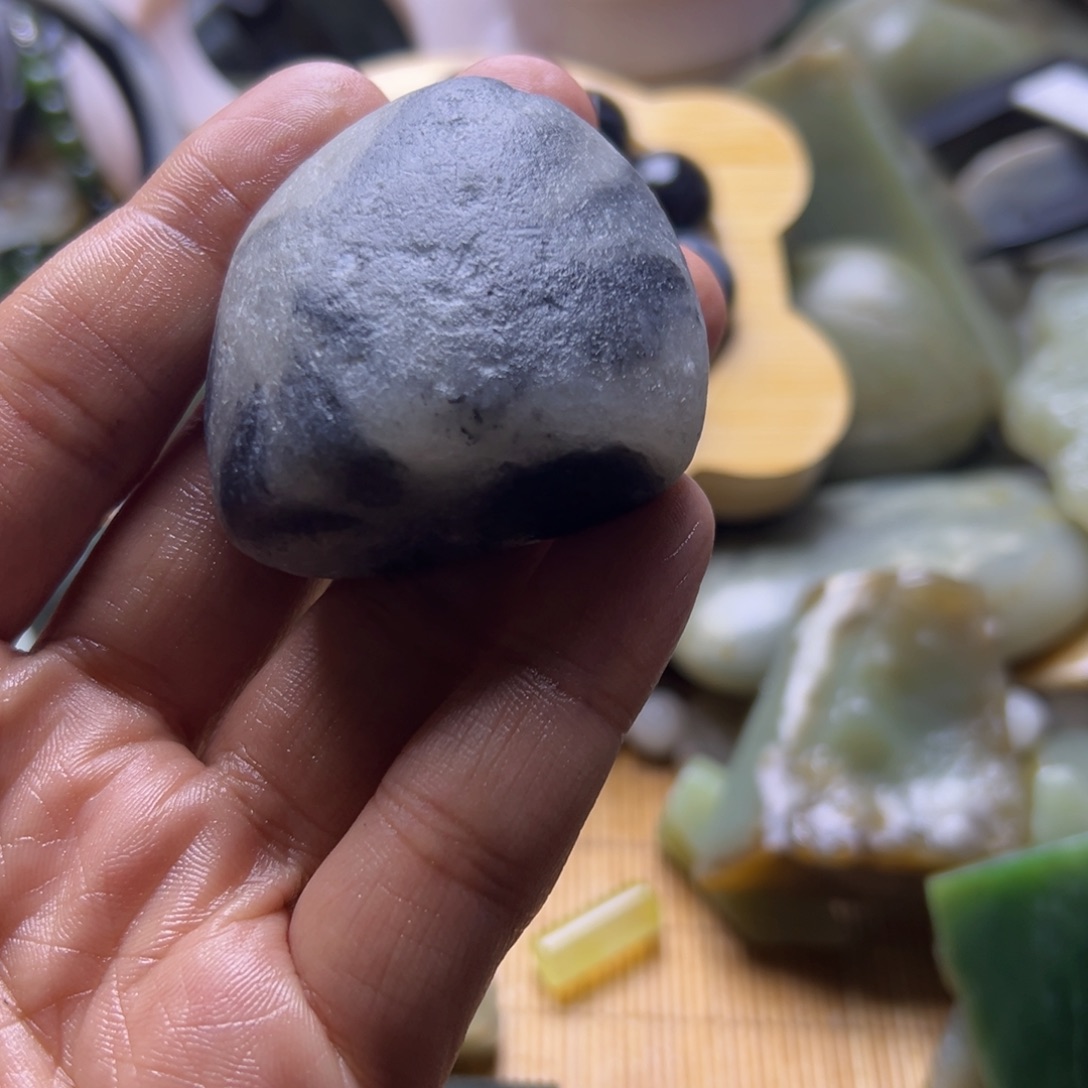 和田玉（糖玉）未镶嵌挂件