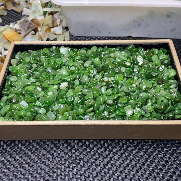 和田玉（糖玉）珠宝半成品未镶嵌