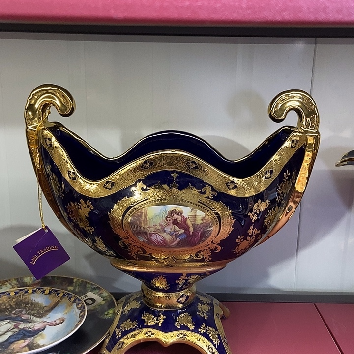 瓷片瑕疵……………………………………