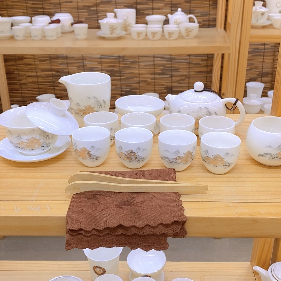 羊脂玉瓷茶具套装