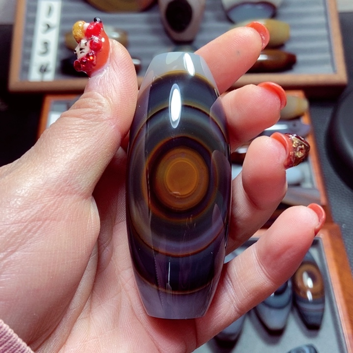 玛瑙/玉髓珠宝奇石未镶嵌